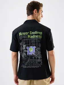 SPYKAR Men Relaxed Fit Cuban Collar Graphic Printed Casual Shirt