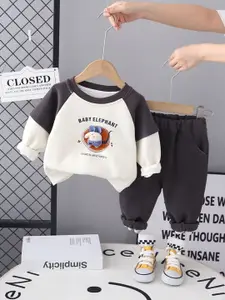 StyleCast x Revolte Boys Printed Sweatshirt With Trousers