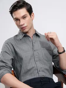 HIGHLANDER Men Dobby Texu Checked Casual Shirt