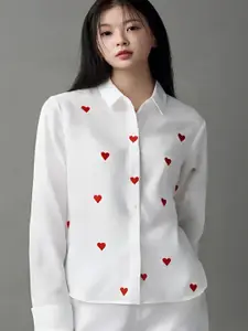 Shiv traders collection Women Relaxed Fit Conversational Printed Cotton Casual Shirt