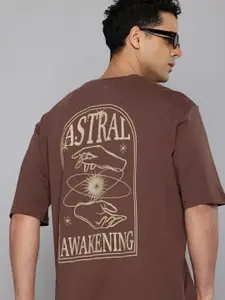 Levis Printed Drop-Shoulder Sleeves Pure Cotton Relaxed Fit T-shirt