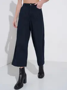 SF JEANS by Pantaloons Women Relaxed Fit High-Rise Cropped Cotton Jeans