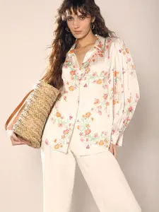 Vero Moda Women Spread Collar Floral Printed Casual Shirt