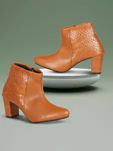 Commander Shoes Women Textured High Heel Zip Boots