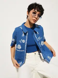 ONLY Women onlMERRY Boxy Fit Spread Collar Floral Printed Cotton Casual Shirt