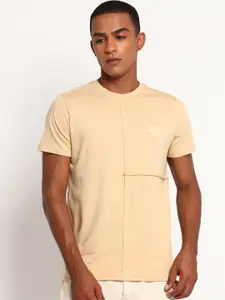 Lee Men Beige Printed T-shirt