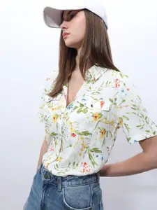 Vero Moda Women Spread Collar Floral Printed Casual Shirt