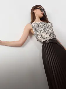 Vero Moda Women Tropical Printed Round Neck Cotton Top