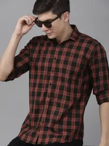 V Dot Men Red & Black Slim Fit Checked Casual Shirt