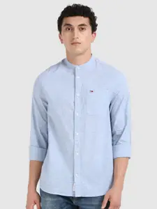 Tommy Hilfiger Men Band Collar Solid Cotton Casual Shirt