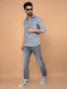 Crimsoune Club Men Classic Slim Fit Spread Collar Typography Printed Cotton Casual Shirt