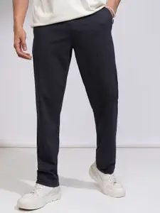 HIGHLANDER Men Relaxed Fit Knitted Trouser