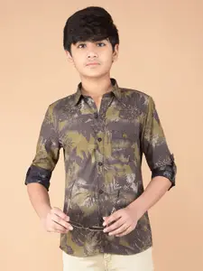 Crimsoune Club Boys Classic Fit Spread Collar Abstract Printed Cotton Casual Shirt