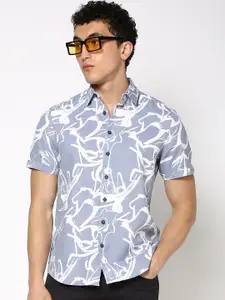 Blue Buddha Men Tailored Fit Spread Collar Abstract Printed Cotton Casual Shirt