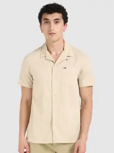 Tommy Hilfiger Men Cuban Collar Solid Cotton Casual Shirt