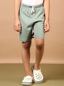 V-Mart Boys Mid-Rise Cotton Above Knee Regular Shorts