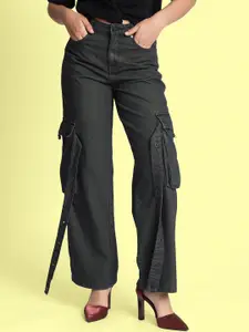 Bene Kleed Women Relaxed Fit Tinted Cargo Jeans