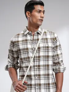 HIGHLANDER Men Flannel Textured Checked Casual Shirt