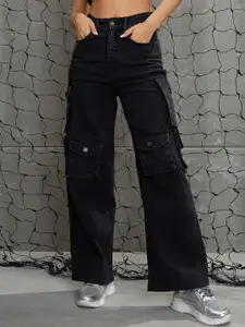 SASSAFRAS Women Comfort High-Rise Cargo Jeans