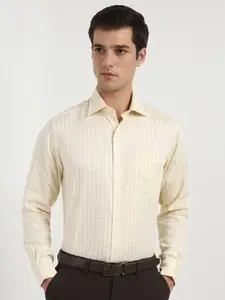 Allen Solly Sport Men Cotton Checked Formal Shirt