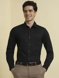 Allen Solly Men Slim Fit Spread Collar Geometric Printed Cotton Formal Shirt