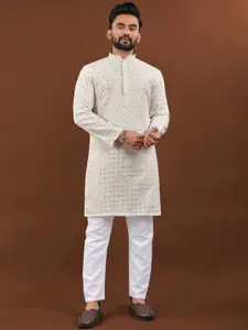 Zurika Fashion Floral Embroidered Mandarin Collar Stright Kurta