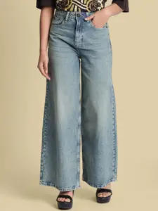 Bene Kleed Women Wide Leg Heavy Fade High-Rise Jeans