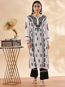 Club Loom Women Floral Embroidered Chikankari Straight Kurta