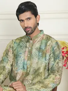 Anouk Green Bandhani Batik Printed Mandarin Collar Straight Kurta