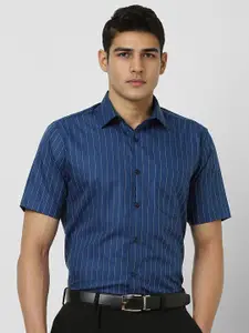 Van Heusen Men Regular Fit Spread Collar Vertical Striped Cotton Formal Shirt