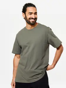 Domyos By Decathlon Men Olive Green Cotton Oversized Half-Sleeve Tshirt