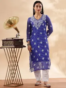 Club Loom Women Floral Embroidered Cotton Chikankari Straight Kurta