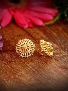 DIVASTRI Gold-Plated Floral Shaped Studs