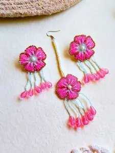 Sangria Gold-Plated & Pink Stone-Studded & Beaded Floral Shaped Earrings And Maand Tikka