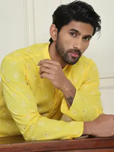 Anouk Yellow Floral Printed Mandarin Collar Straight Kurta