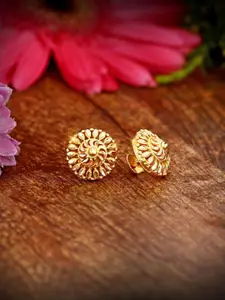 DIVASTRI Gold-Plated Floral Shaped Studs