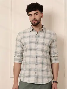 WROGN Men Comfort Fit Spread Collar Tartan Checked Cotton Casual Shirt