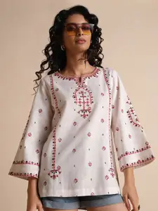 Global Desi Women Geometric Embroidered Round Neck Top