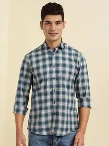 Allen Solly Men Custom Fit Spread Collar Checked Cotton Casual Shirt