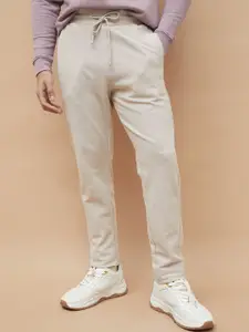 Fame Forever by Lifestyle Men Slim-Fit Mid-Rise Cotton Track Pant