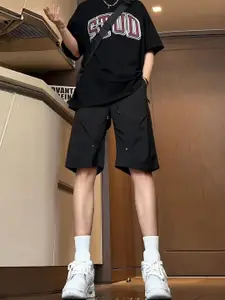 StyleCast Men Mid-Rise Knee Length Shorts