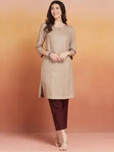 Fabindia Floral Embroidered Keyhole Neck Woollen Straight Kurta