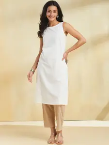 Fabindia Sleeveless Boat Neck Cotton Slim Fit Straight Kurta