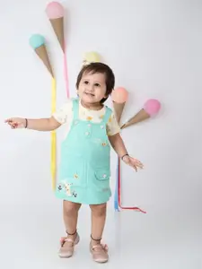 Babys Day Infant Girls Printed Pure Cotton Dungaree With Half Sleeve Top & Brief