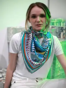 Sarisp Women Printed Scarf