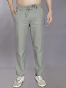 DIVISIVE Men Mid-Rise Relaxed Slim Fit Trousers