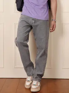 WROGN Men Comfort Relaxed Fit Mid-Rise Cotton Jeans