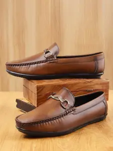 Mast & Harbour Men Velvet Mojaris