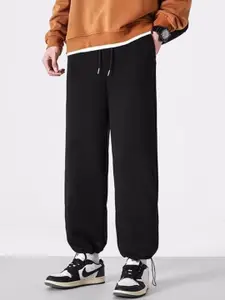 StyleCast Men Cotton Mid Rise Joggers