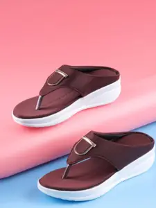 SAWADI Wedge with Buckles